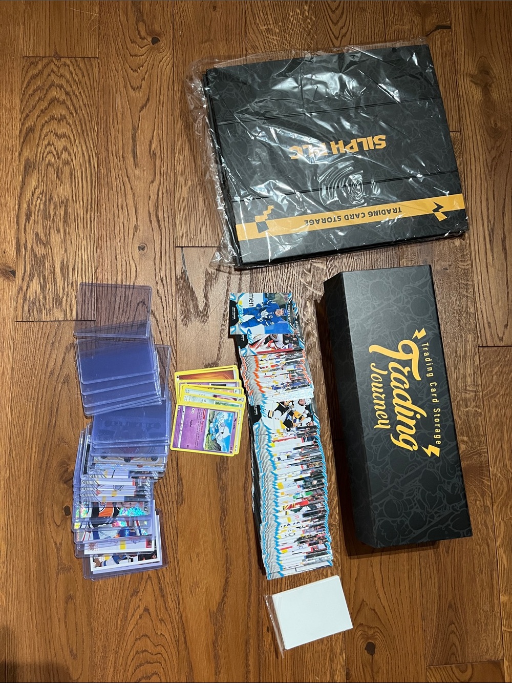Trading Journey Card Storage Box with Assorted Cards - Hockey Cards